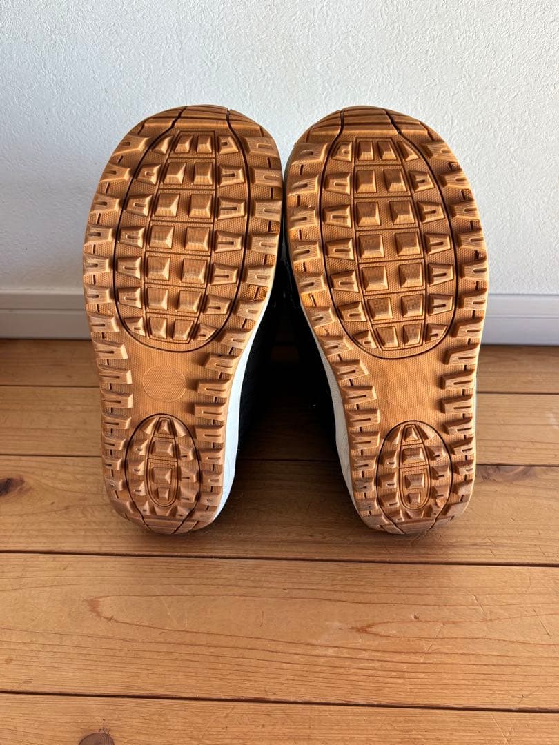 エアボーン　ARBN nature スノーボードブーツ ブラック　25.5