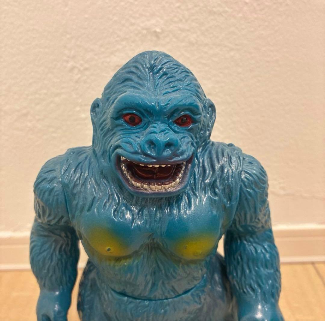 マルサン　ウルトラ怪獣シリーズ　ジャイアントゴリラ　復刻　ソフビ　青　ブルー
