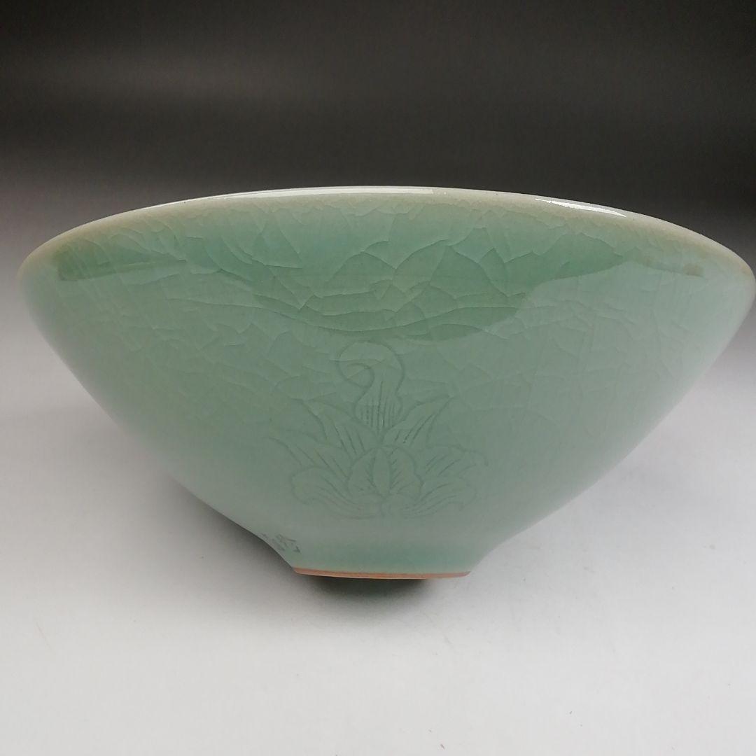 Ｔ９７７　茶碗　『高麗青磁茶碗』『青珍　梁命煥 作』　共箱　抹茶碗　茶道具