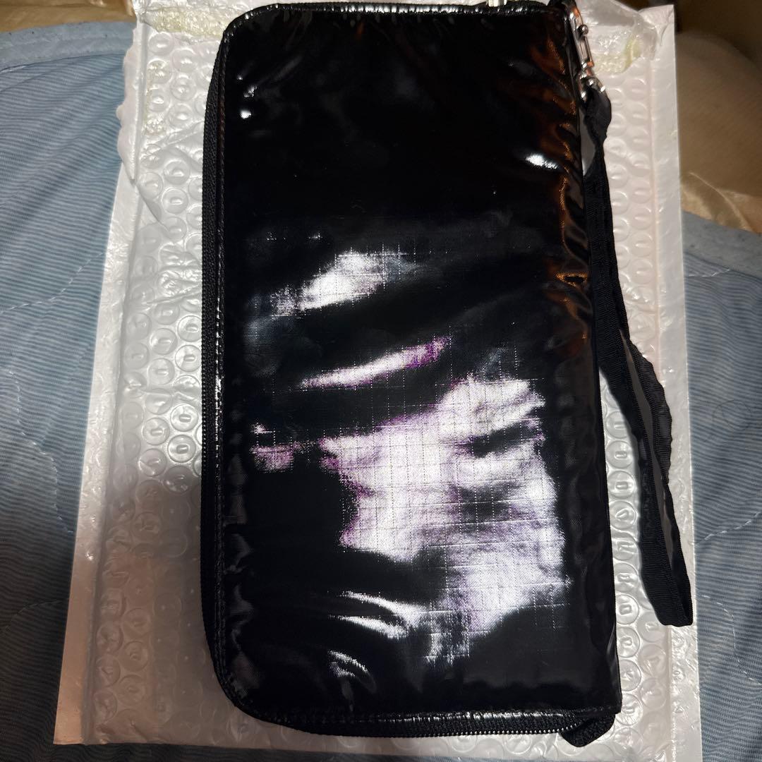 レスポートサック　ひとりっぷコラボ　綺麗です。黒いパスポートケース・カバー　財布