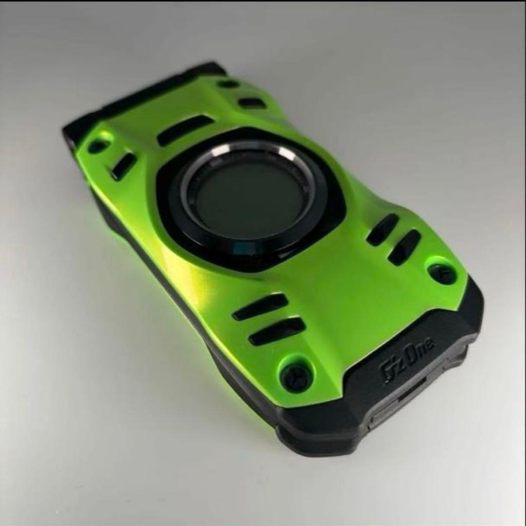 【美品】G'zOne Type-XX KYY31 G-SHOCKケータイ 耐衝撃
