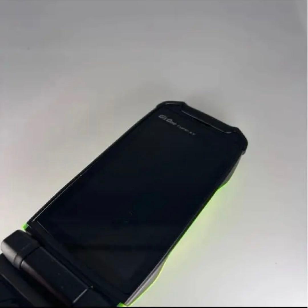 【美品】G'zOne Type-XX KYY31 G-SHOCKケータイ 耐衝撃