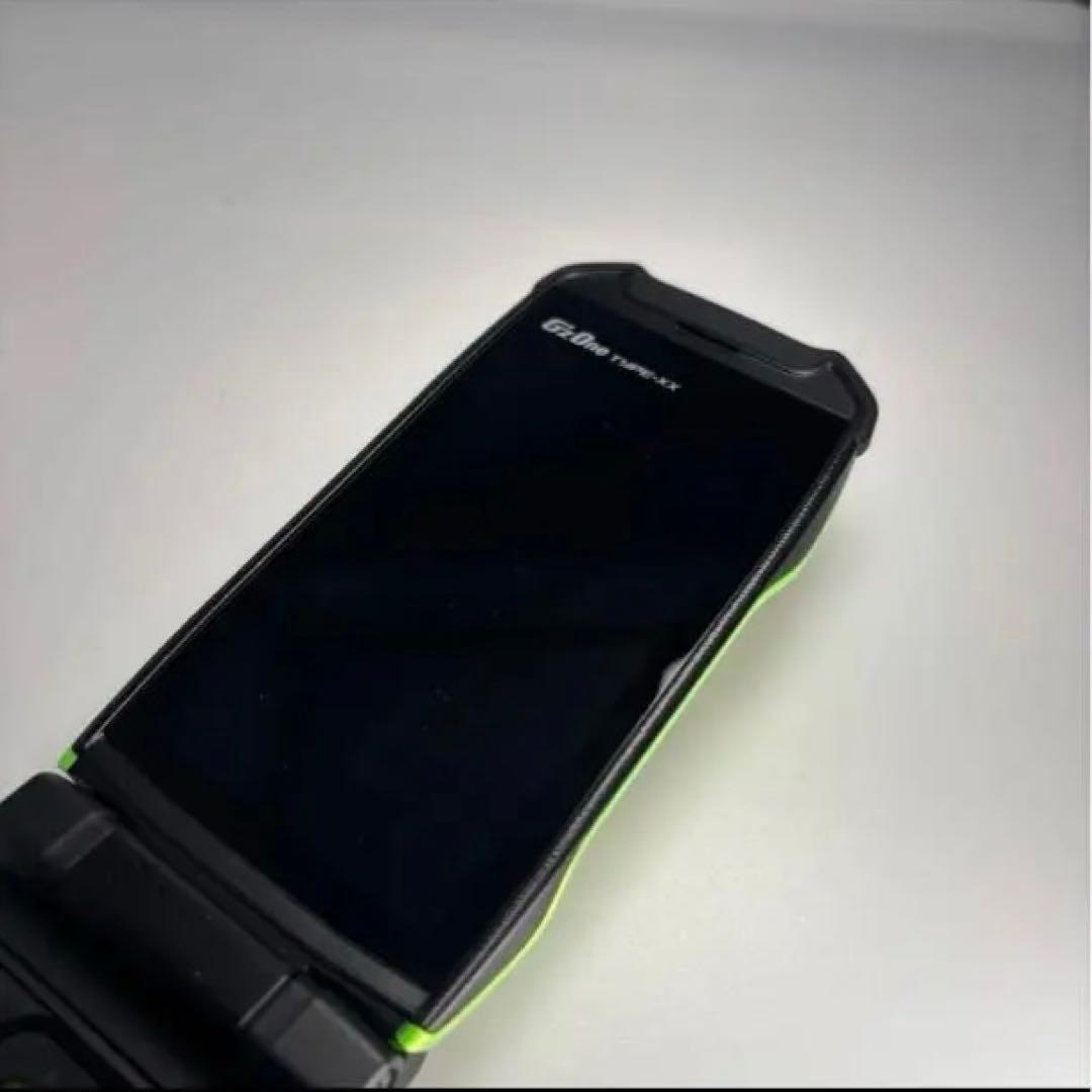 【美品】G'zOne Type-XX KYY31 G-SHOCKケータイ 耐衝撃