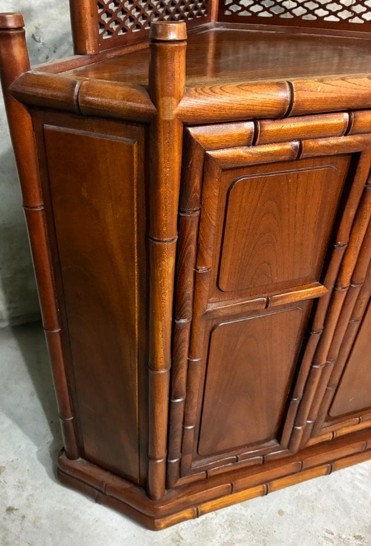 【極美品】高級唐木家具 欅（ケヤキ）コーナーラック 竹節彫り 透かし彫り 飾り棚