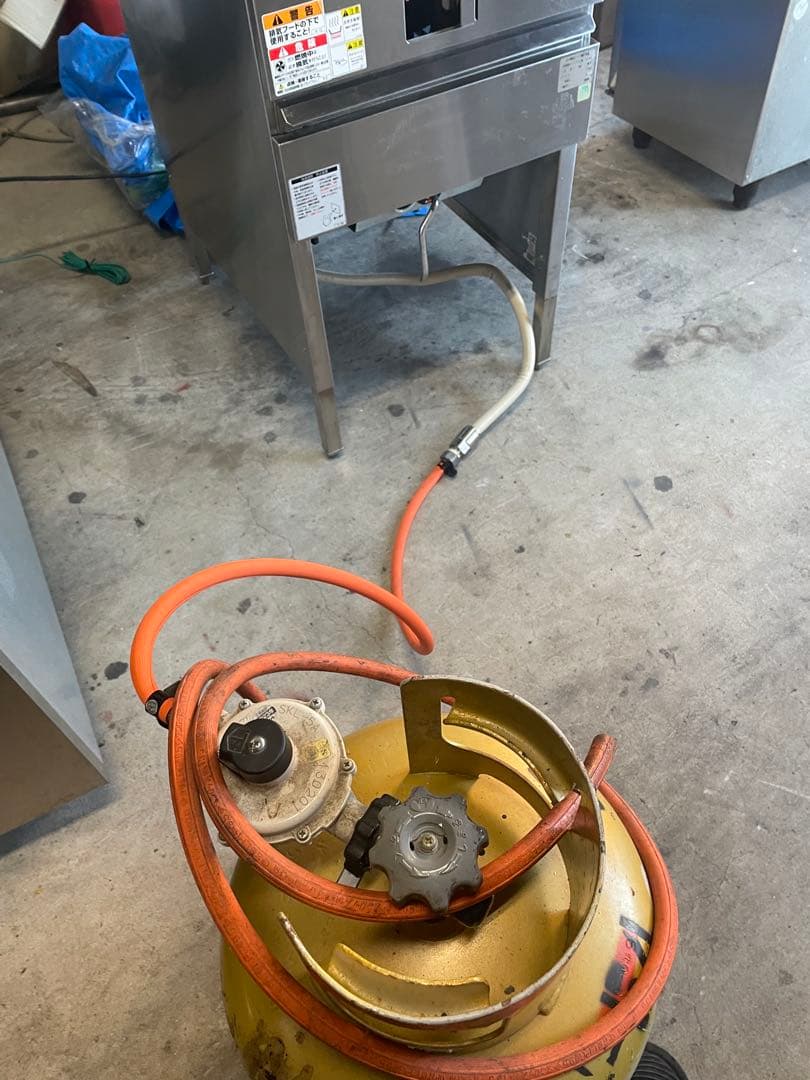 ガスフライヤー2023年式美品