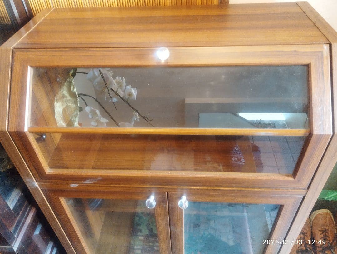 aikoさん専用　サイドボ−ド　キャビネット　ショ−ケ−ス