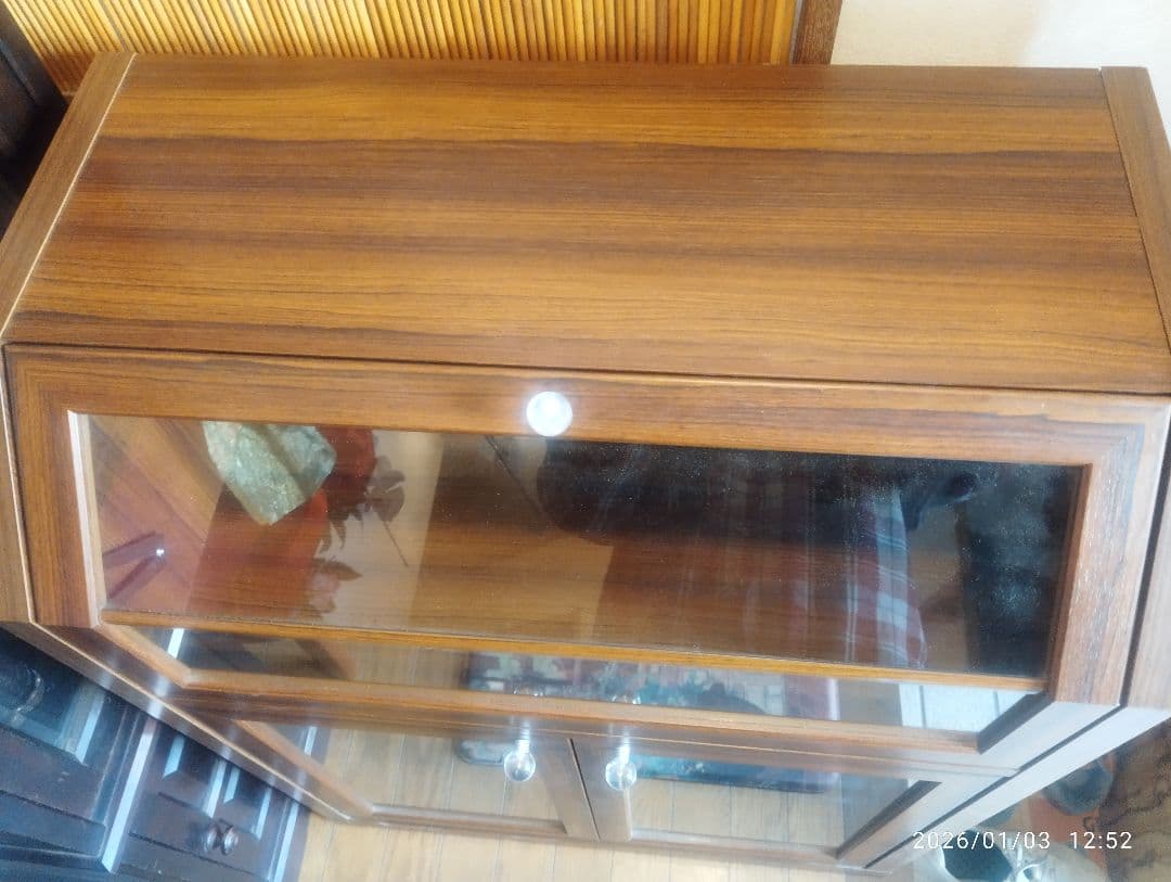 aikoさん専用　サイドボ−ド　キャビネット　ショ−ケ−ス