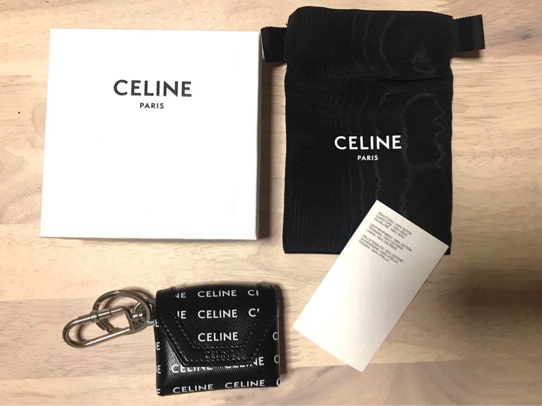 CELINE Air Pods ケース　【新品未使用品】