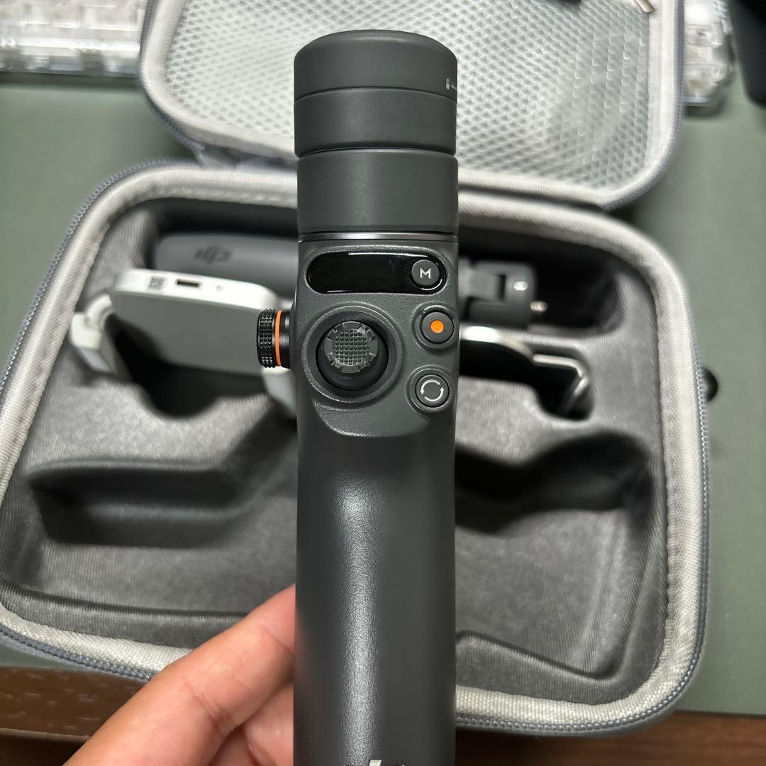 スマホアクセサリー dji Osmo Mobile 6
