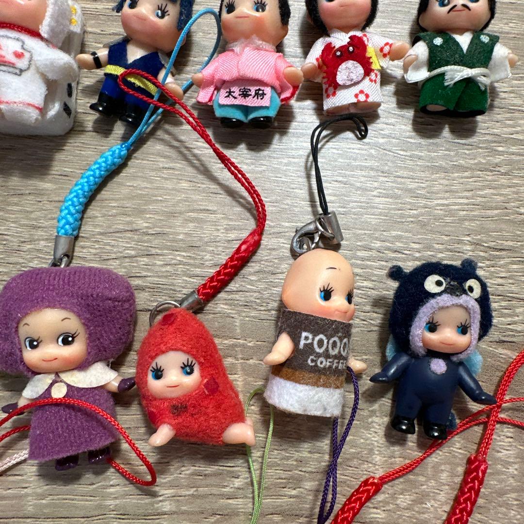 地域限定　キューピーストラップ33個セット