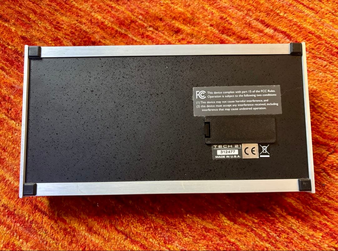 TECH 21 VT-Bass Deluxe ベースエフェクター