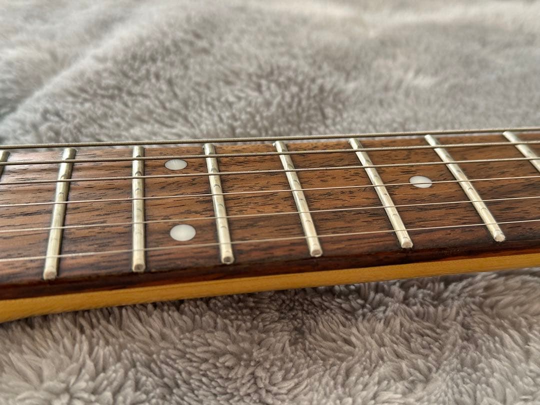 美品G&L Tribute Series ASAT Classic