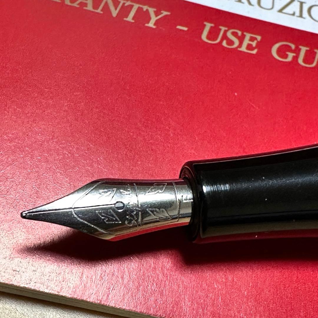 【未使用品】スティピュラ 万年筆 限定品 パッサポルト ブラックF（細字）