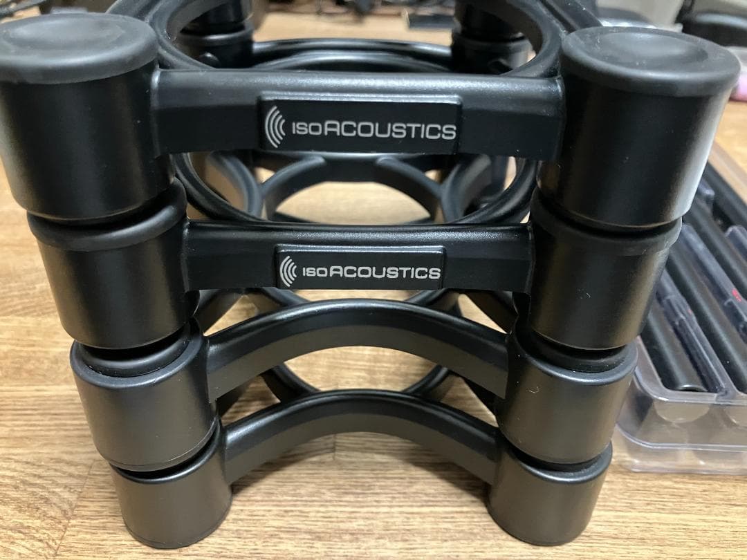 ISO Acoustics 130 スピーカースタンド
