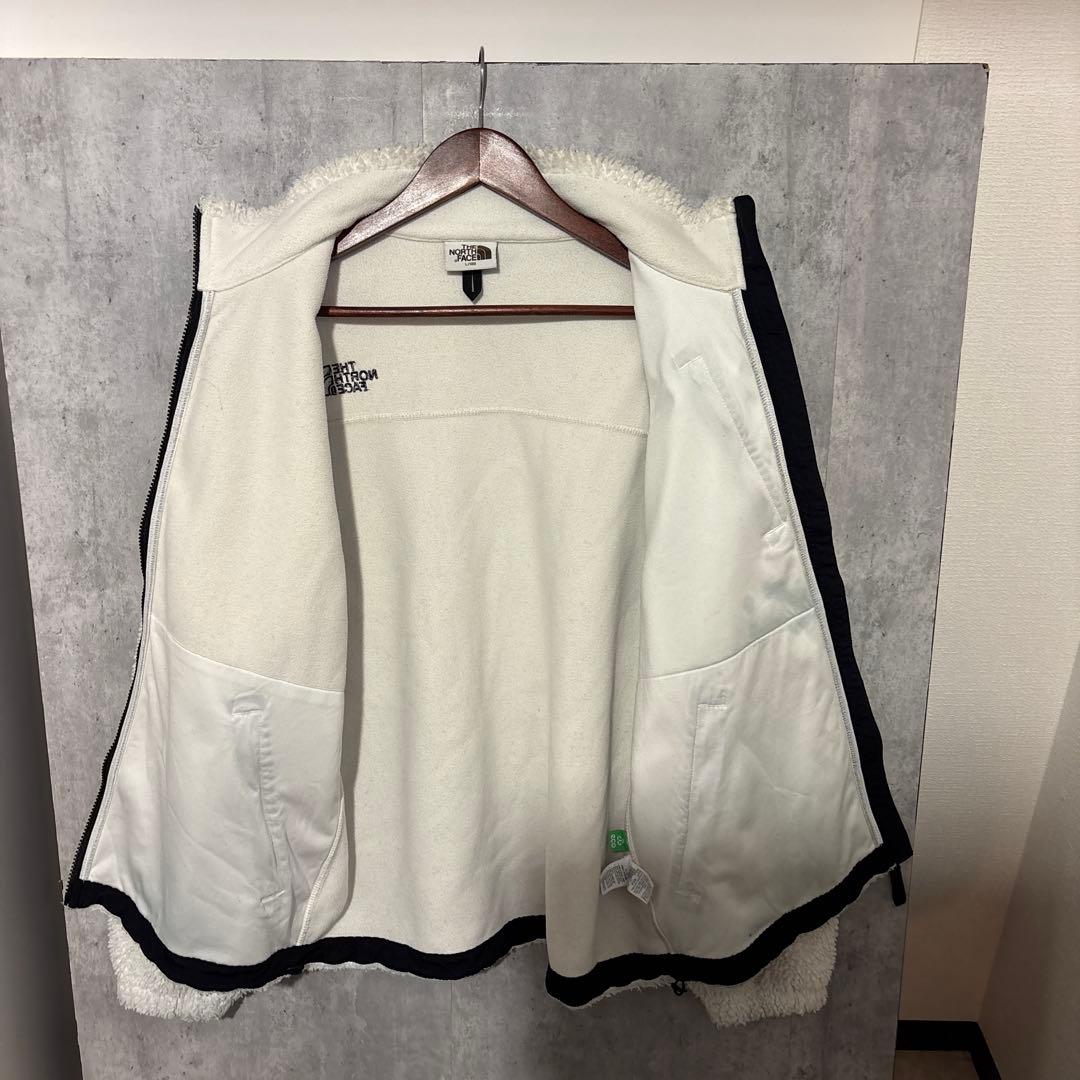 ノースフェイス　白色ボアジャケット　Lサイズ