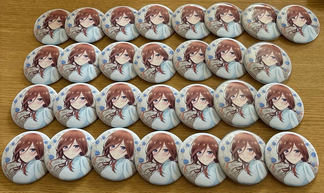 五等分の花嫁 中野三玖 缶バッジ