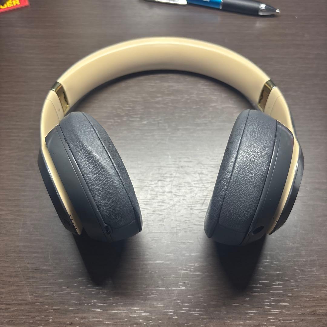 ヘッドホン beats studio3