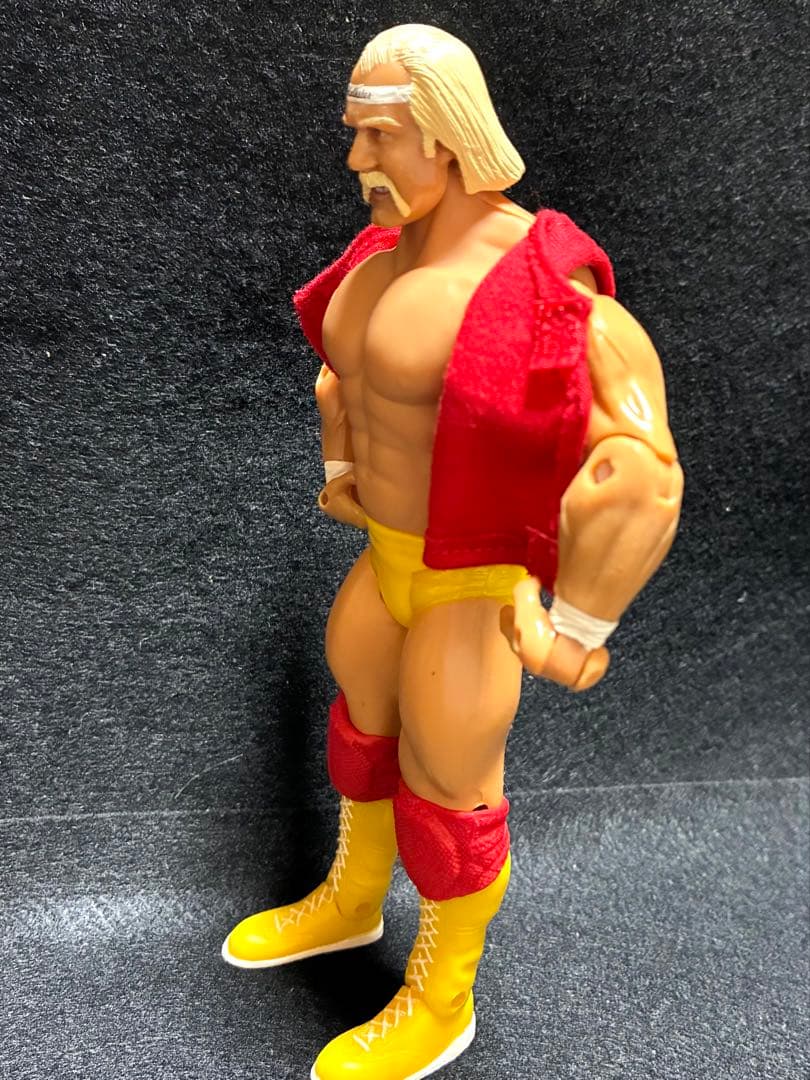 プロレス　フィギュア　ホーガン　ブッチャー　ハンセン　3体