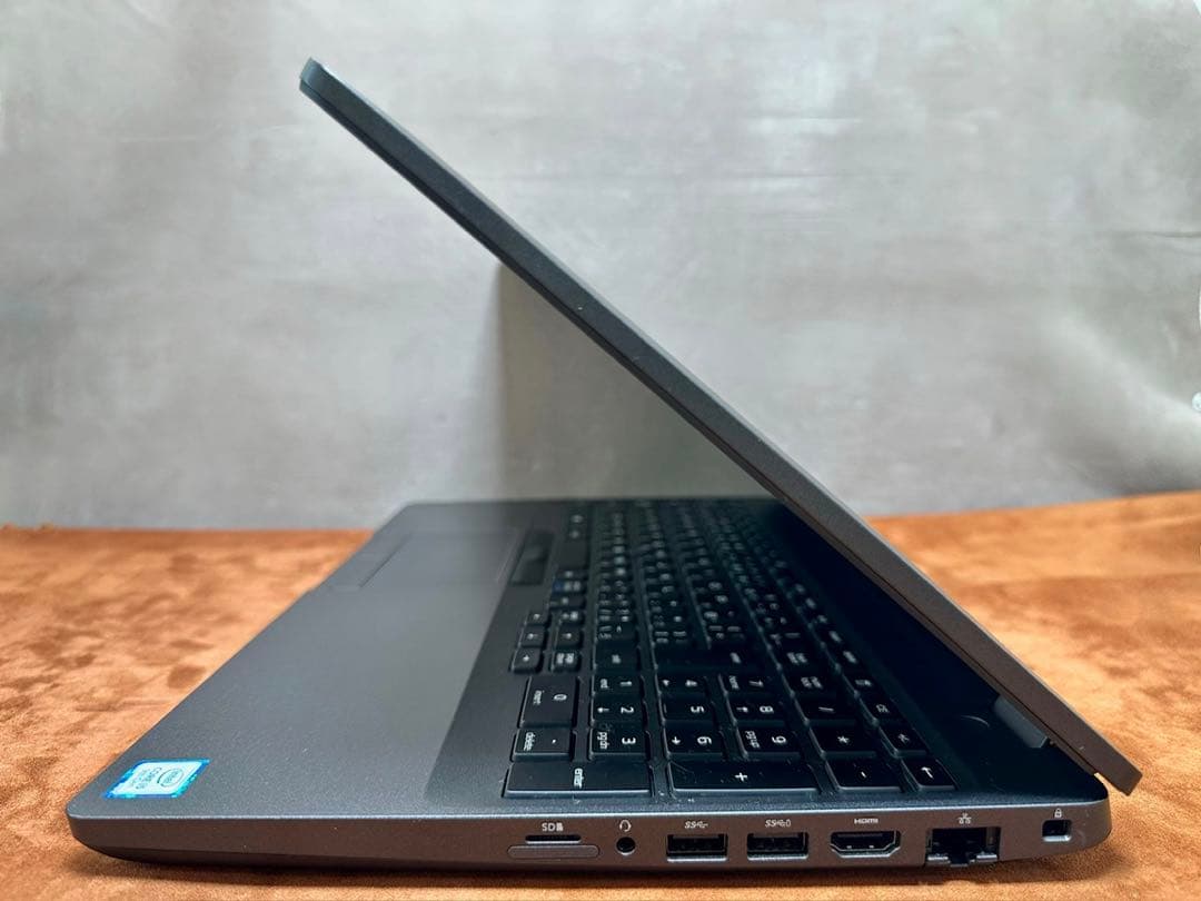 Windowsノート本体 DELL Latitude5501 i5-9300H 8GB |1183