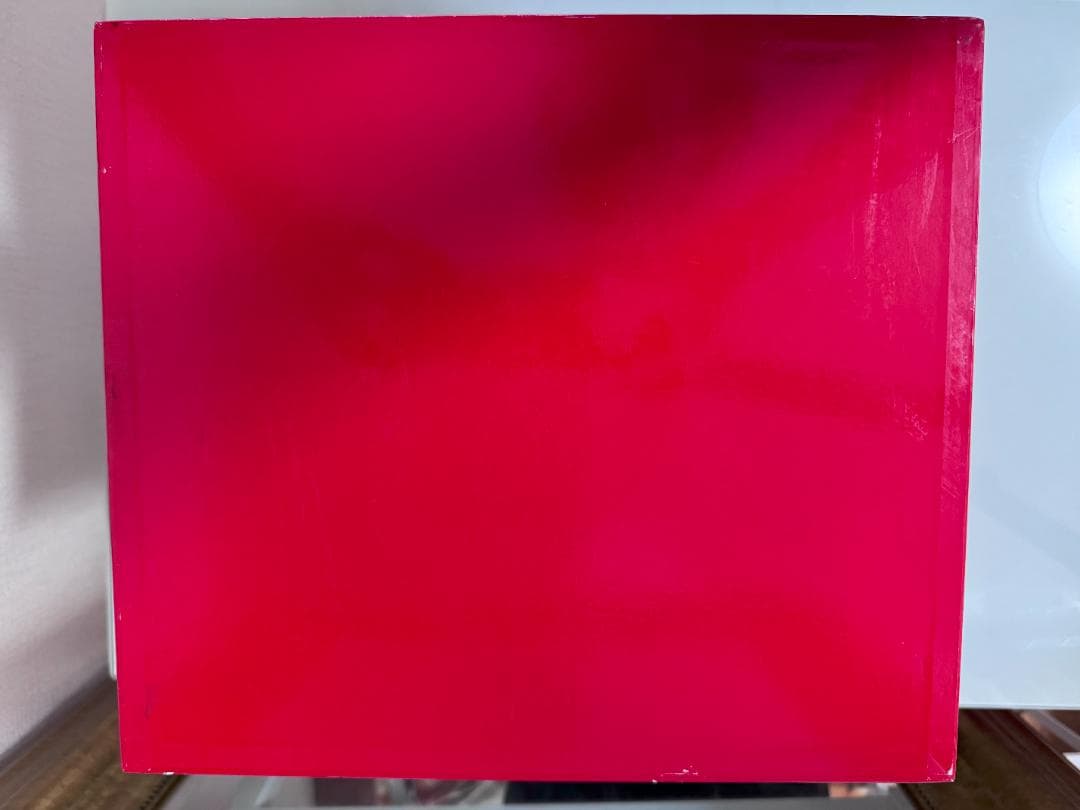 琉璃工房　LIULI　馬　赤　置き物　ガラス