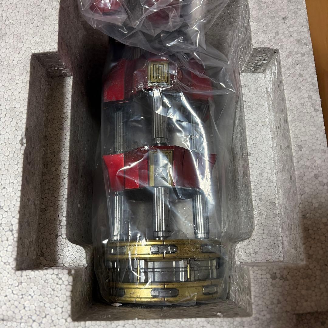 ホットトイズ　Hot Toys ハルクバスター　デラックス