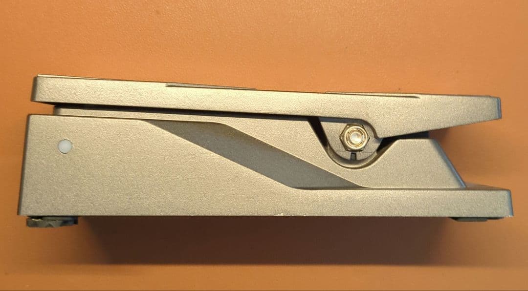 定価16,500円 BOSS ワウペダル PW-3