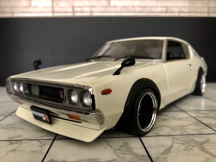 1/18 京商 スカイライン GT-R ケンメリ 白 ワタナベ 改造 カスタム