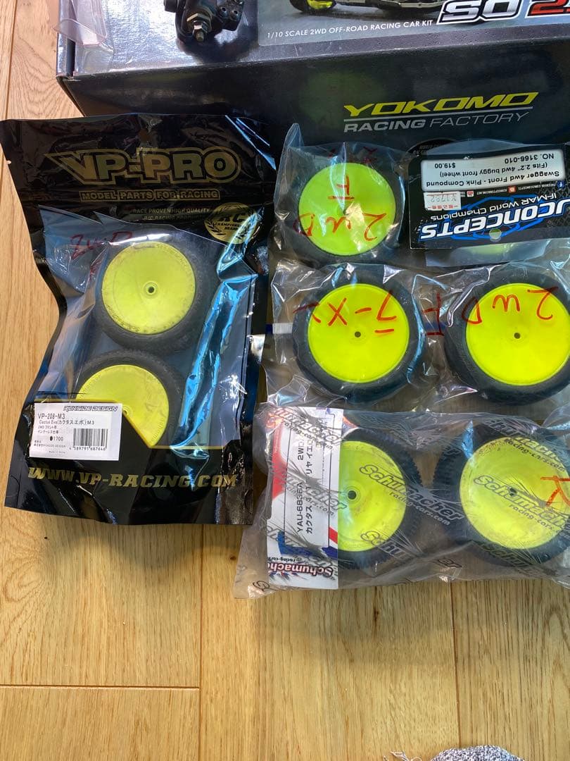 ヨコモ　SO2.0 メカ付　フタバ受信機付　オプション　スペアパーツ多数　バギー