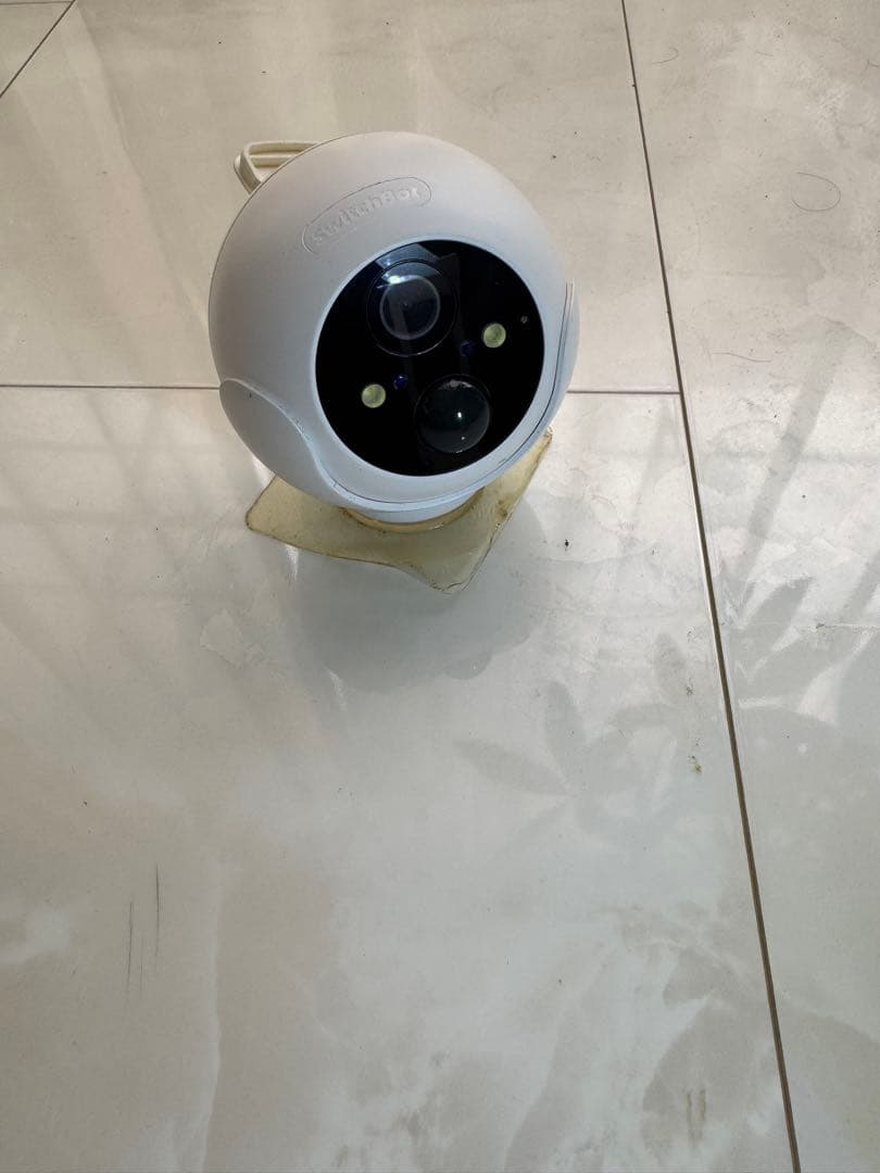 【美品】Switchbot 屋外カメラ　ソーラーパネルセット