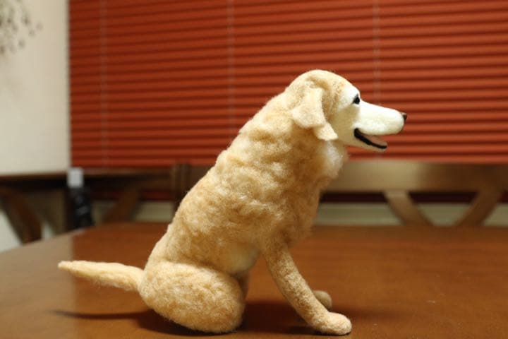 羊毛フェルト　ラブラドールレトリーバー
