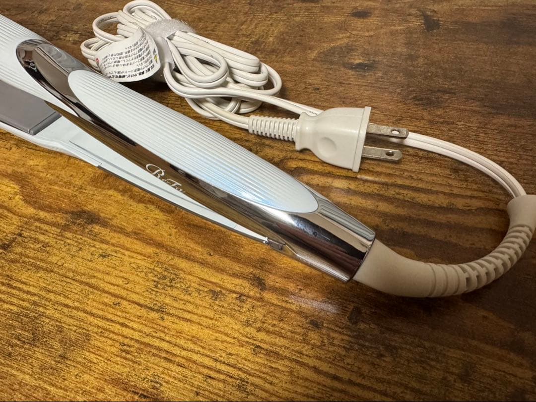 ReFa ストレートアイロン　PRO