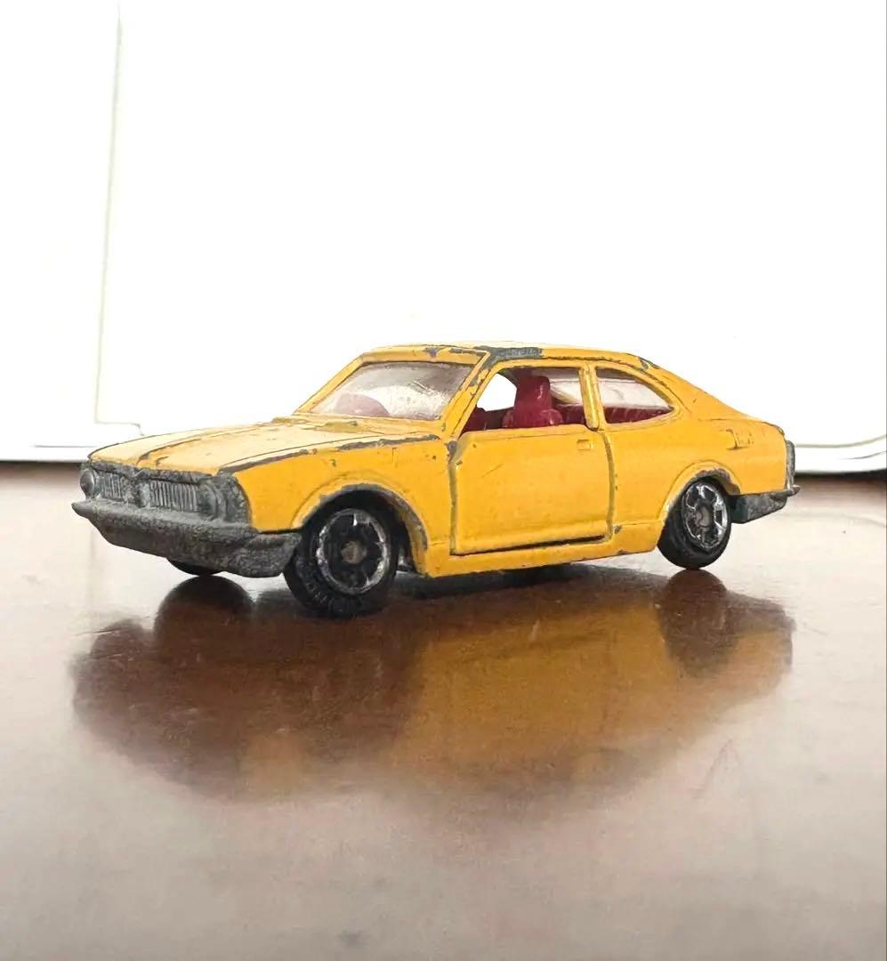 香港トミカ　No.11 トヨタ　スプリンター　1200SL　黒箱 ※匿名配送