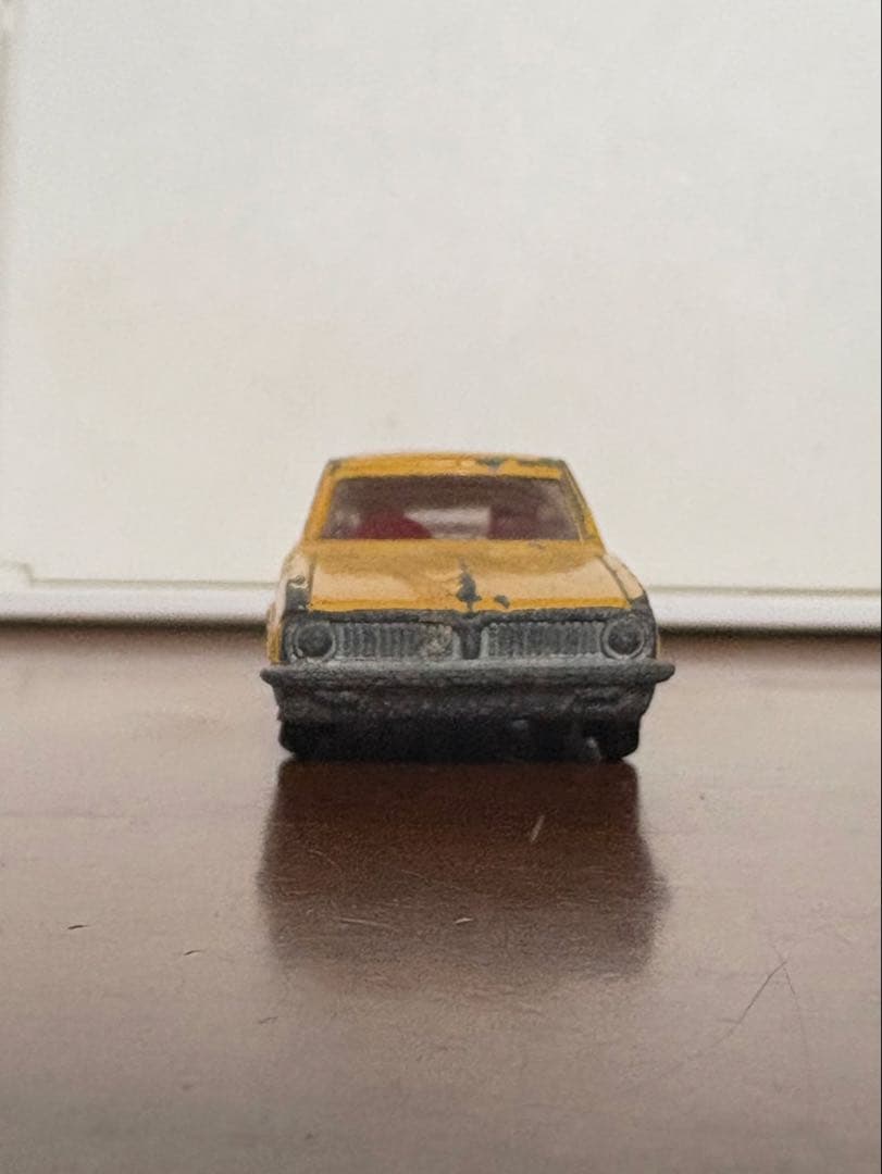 香港トミカ　No.11 トヨタ　スプリンター　1200SL　黒箱 ※匿名配送