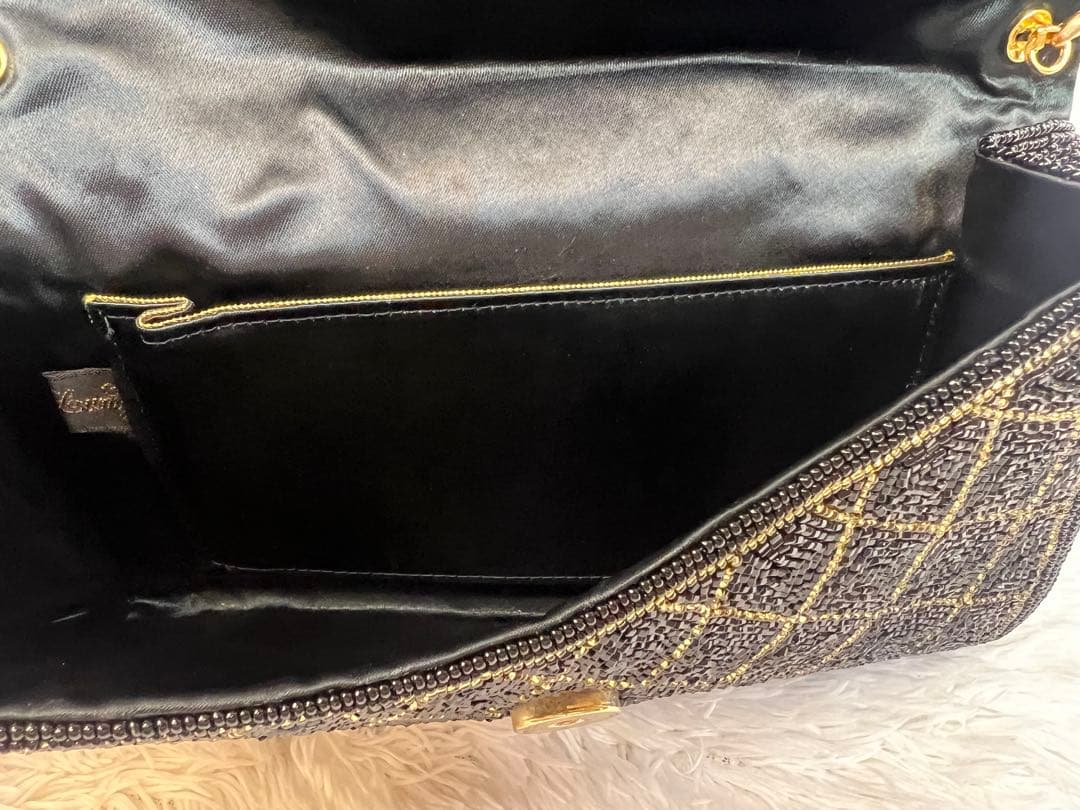 LUMY ルミー はしもと 皇室御用達 ビーズ パーティーバッグ クラッチ 黒