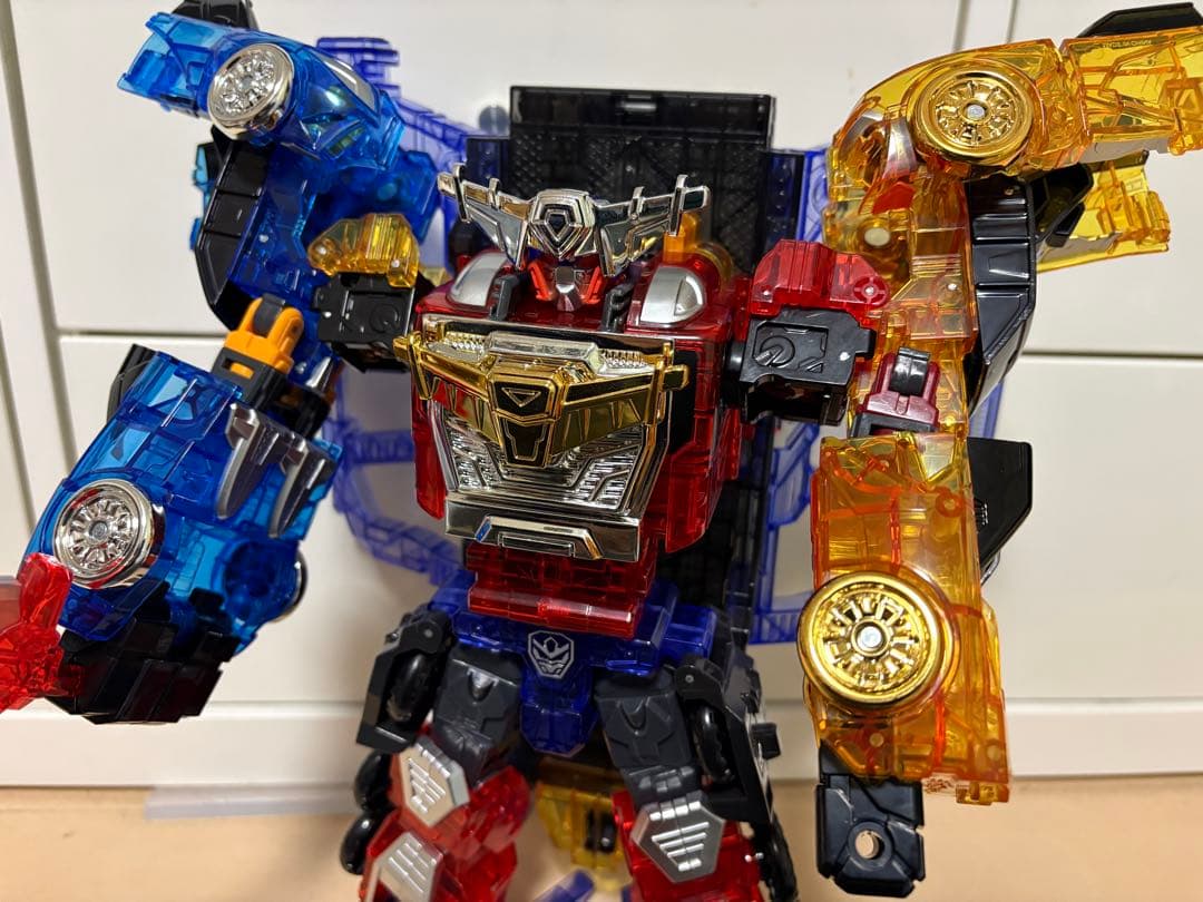 韓国トイ　ハローカーボット　ジャイアントローダー オールスター　三体合体