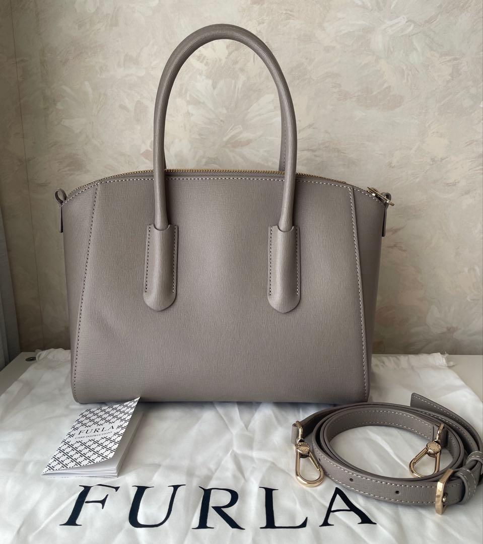 【FURLA】フルラ　テッサ　美品　値下げしました
