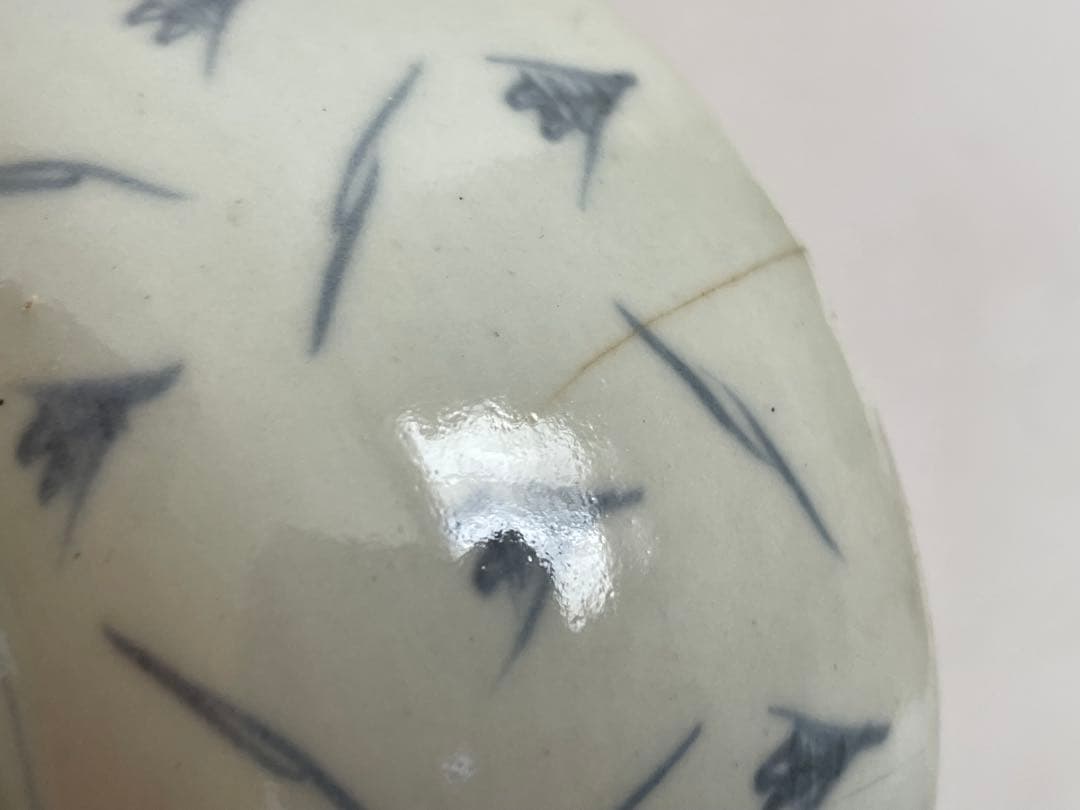 骨董　アンティーク　古伊万里　染付　蜂文様　蓋茶碗　蓋碗