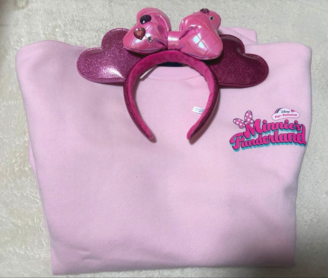 ディズニー　パルパルーザ・ミニーのファンダーランド　トレーナー　カチューシャ