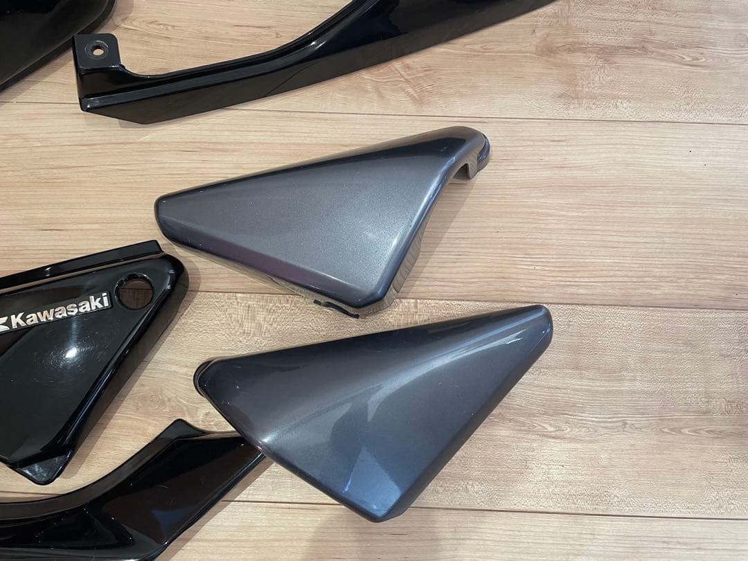 ゼファー 400 純正　外装セット