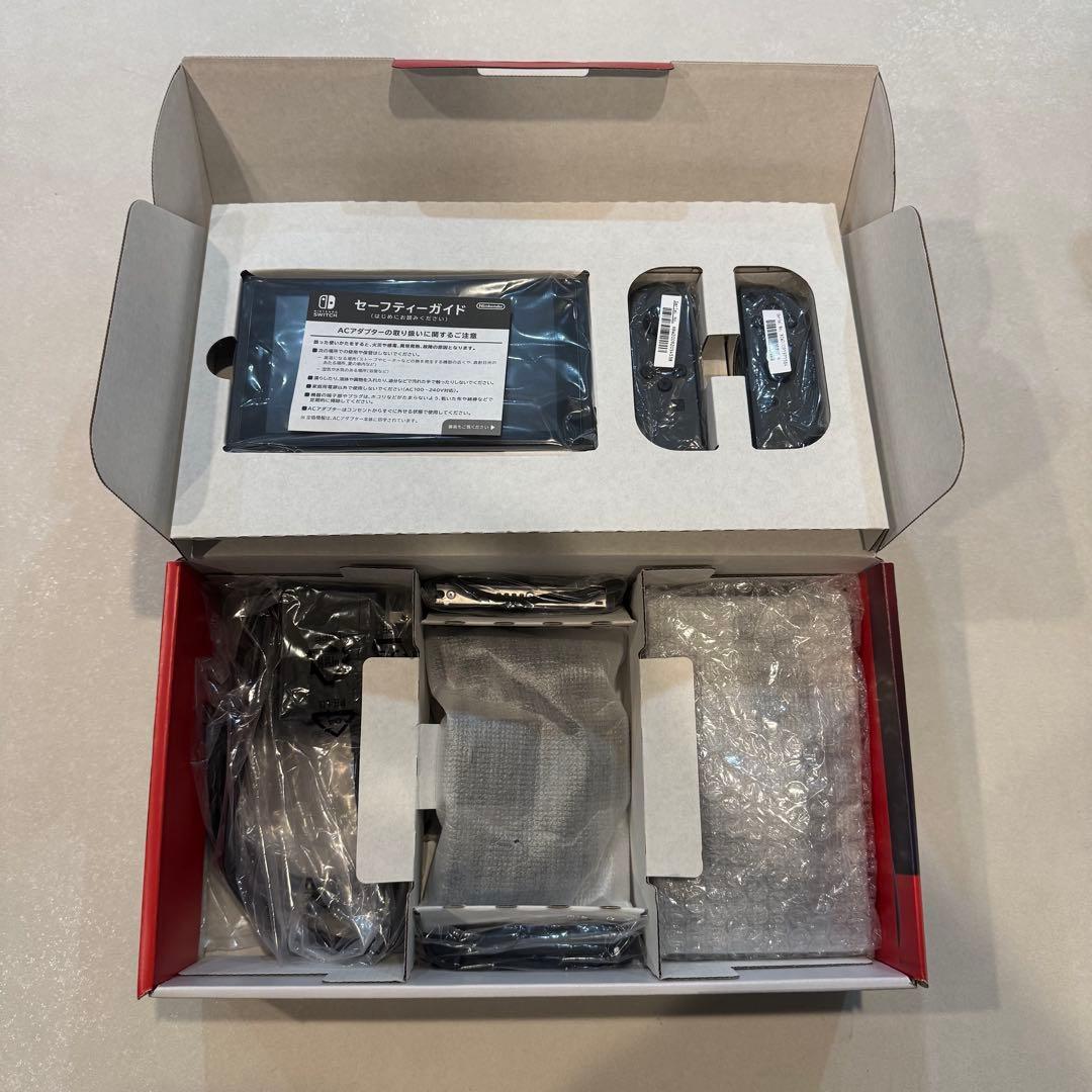 A*i様 Nintendo Switch + Joy-Con ネオングリーン/ネ