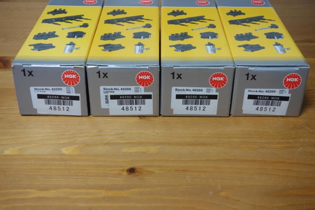 アバルト 595 NGK コイル 4個セット 新品未使用