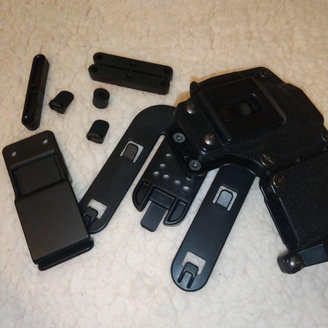 東京マルイBODYGUARD380ガスガン本体と専用ホルスターと予備マガジン