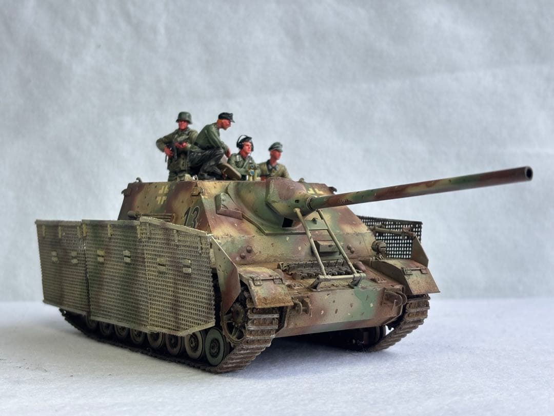 １／35ドイツ陸軍４号駆逐戦車Aプラモデル完成品