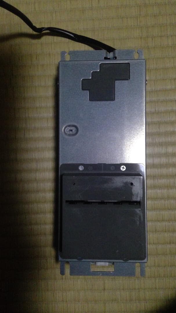 中古 新千円札対応　ビルバリ　逆さま仕様　タバコ自販機