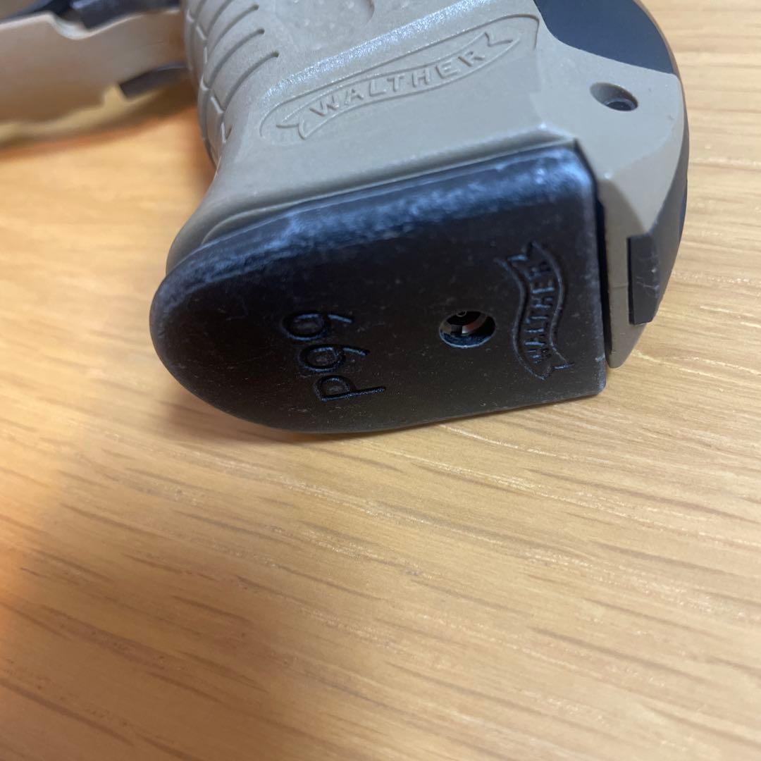 WALTER P99 ガスガン ライト付き