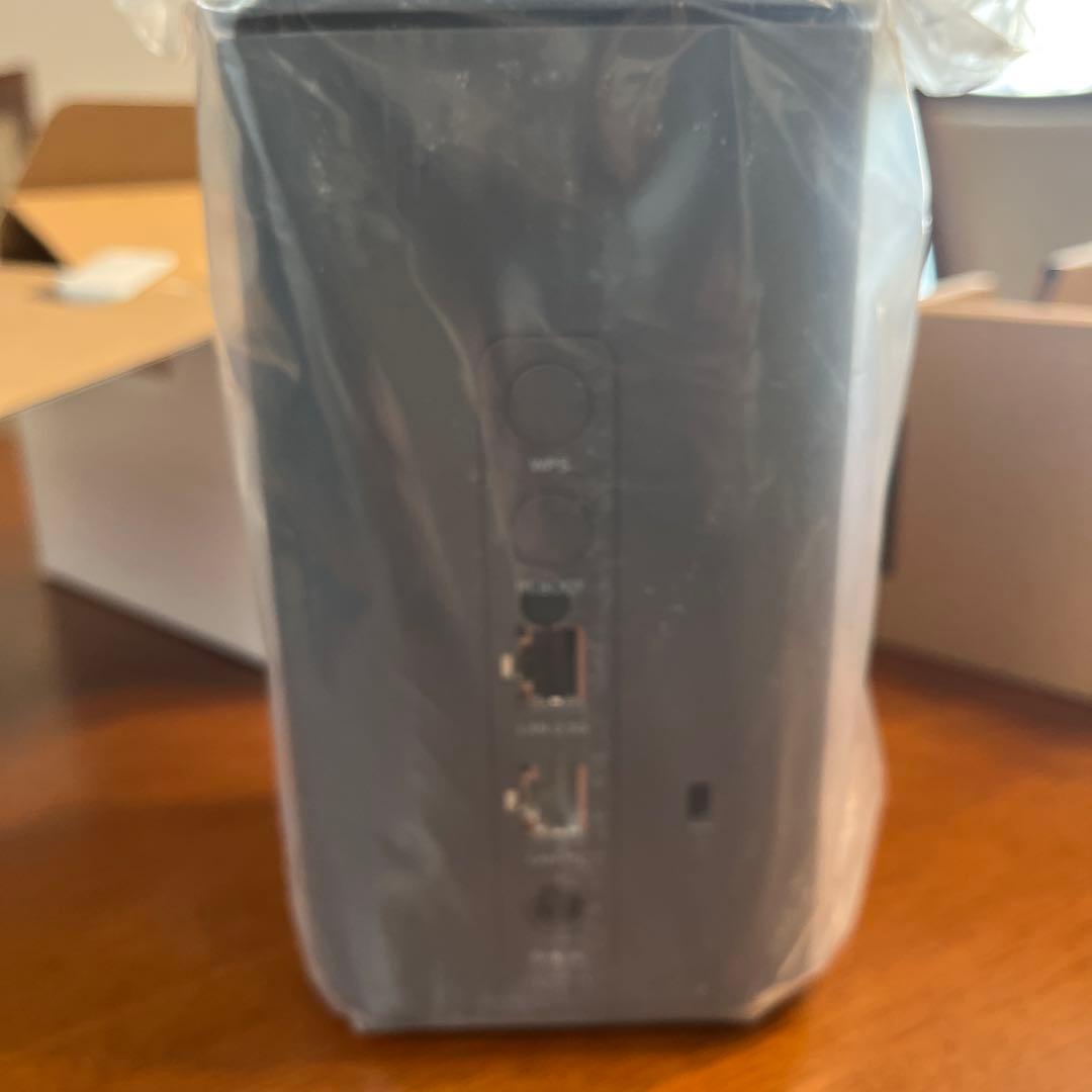 【未使用品】docomo 5G HR02