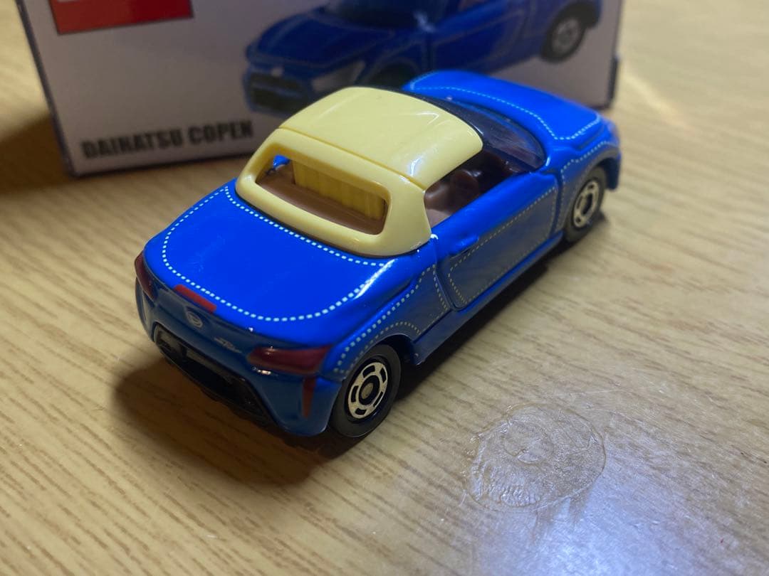 トミカ ライトオン ダイハツ コペン Right-on デニム柄 非売品