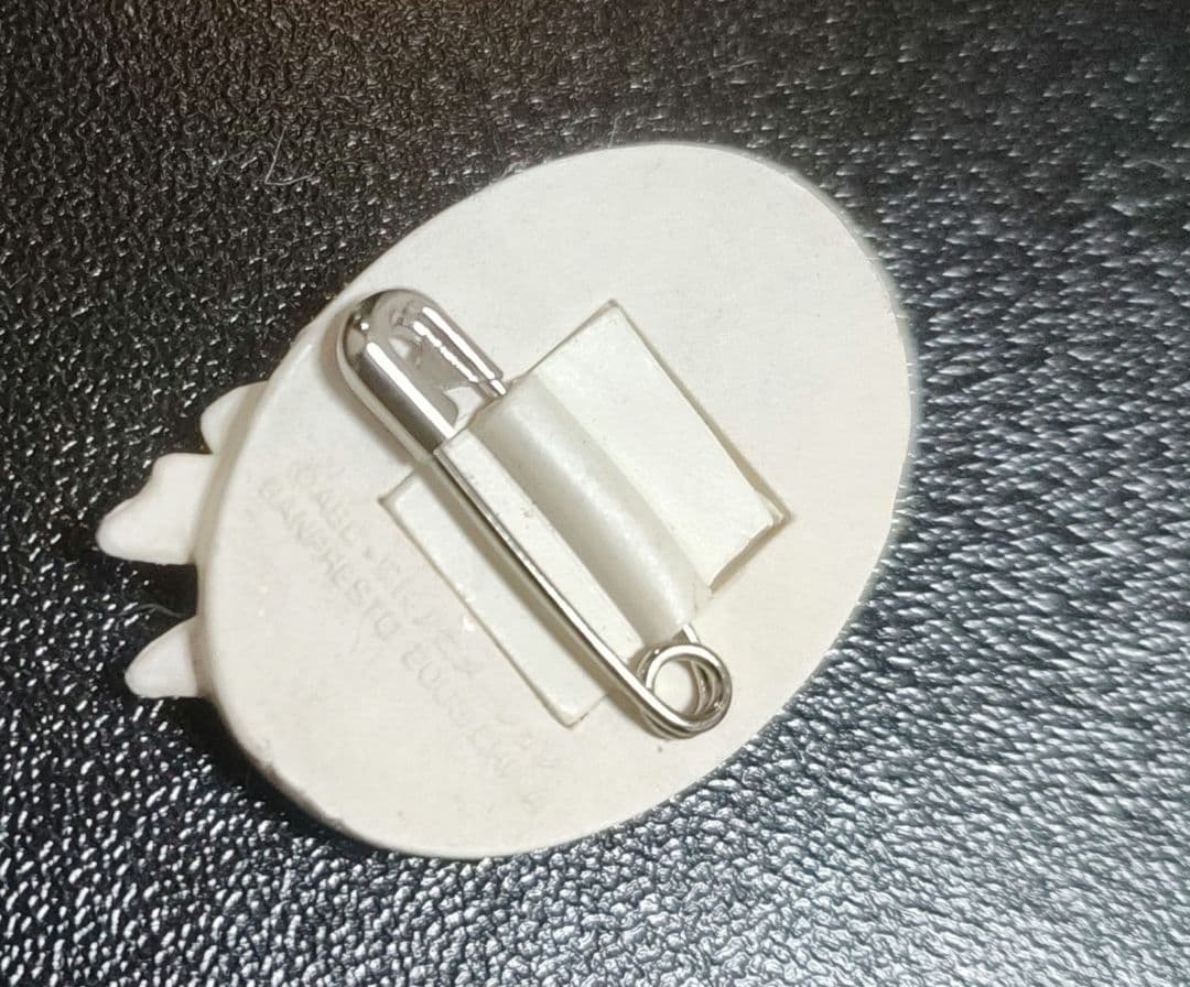 レア　明日のナージャ　ブローチ