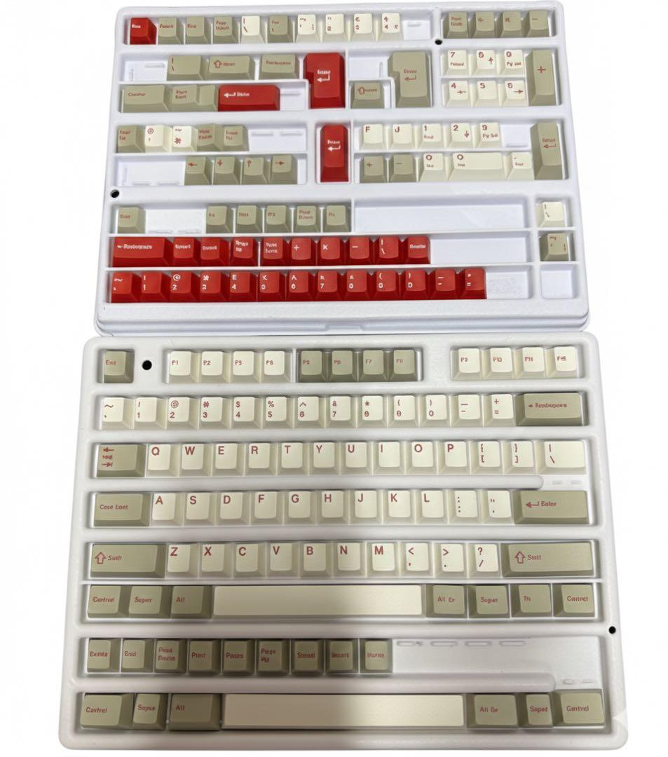 キーボード GMK Red Alert Base + OG Numbers