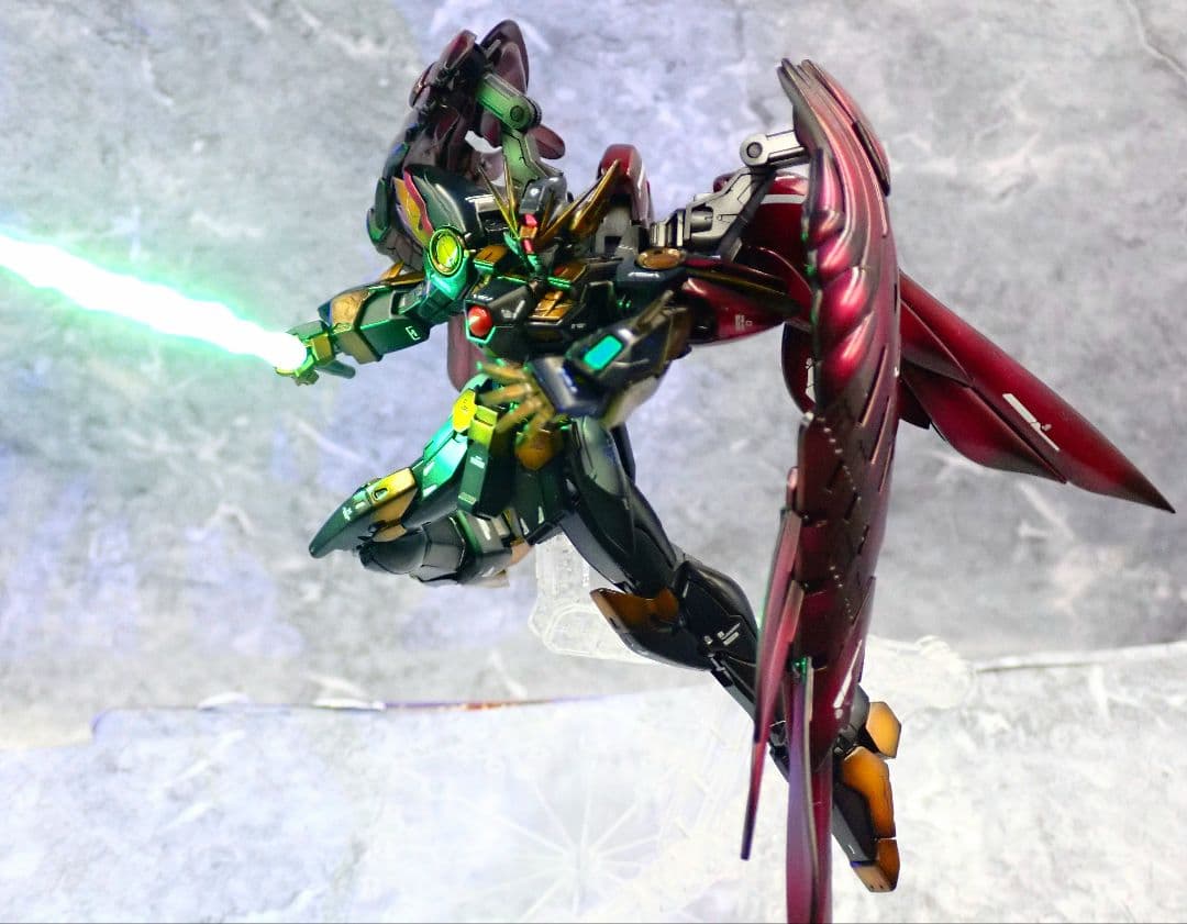 RG ウイングガンダムゼロリベリオン 全塗装 ガンプラ 塗装済み 完成品